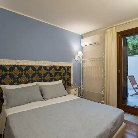 Bed and breakfast Al Kamartaj 4*
